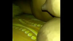 hot bhabi showing her body